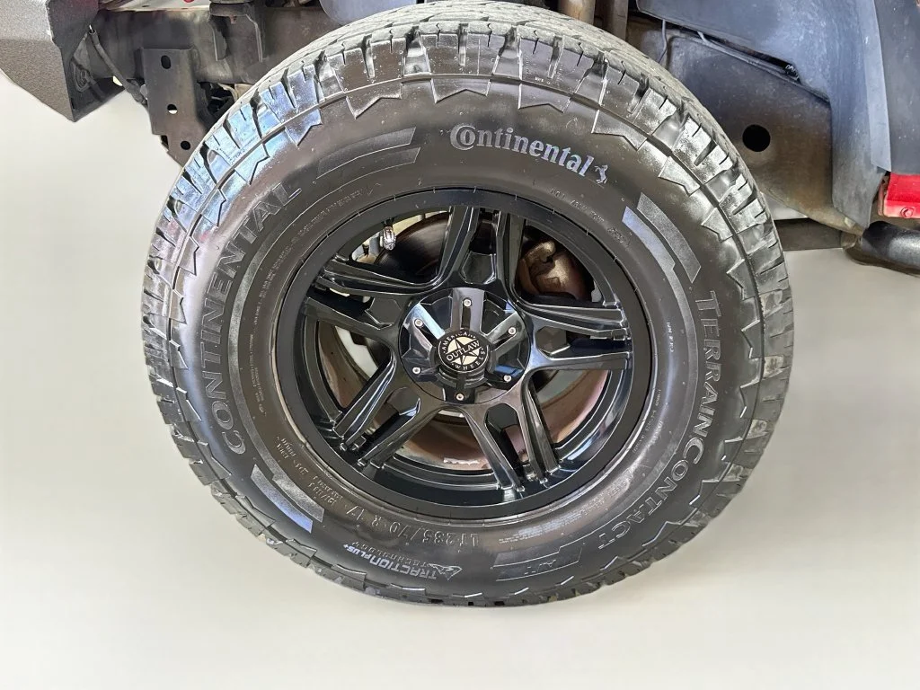 Used 2015 Red Jeep Sport image 34