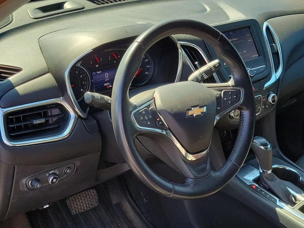 Used 2020 Pacific Blue Metallic Chevrolet LT image 7