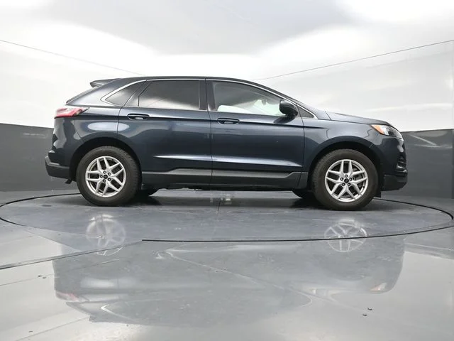 Used 2024 Blue Ford SEL image 37