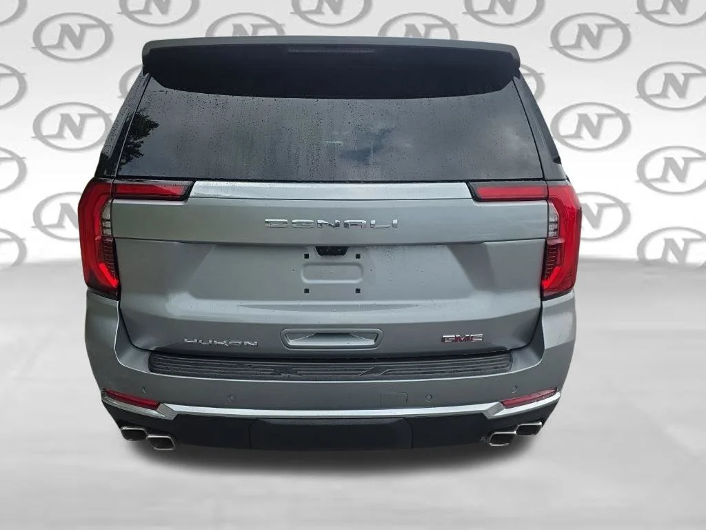 2026 GMC Yukon Denali - Photo 13