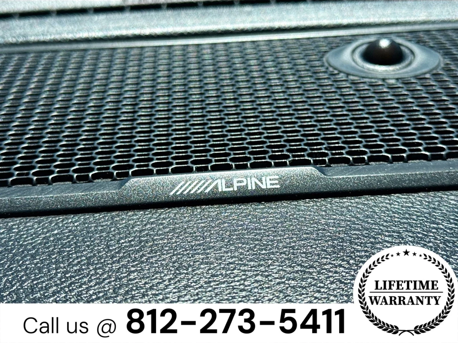 Used 2024 Silver Ram Laramie image 18