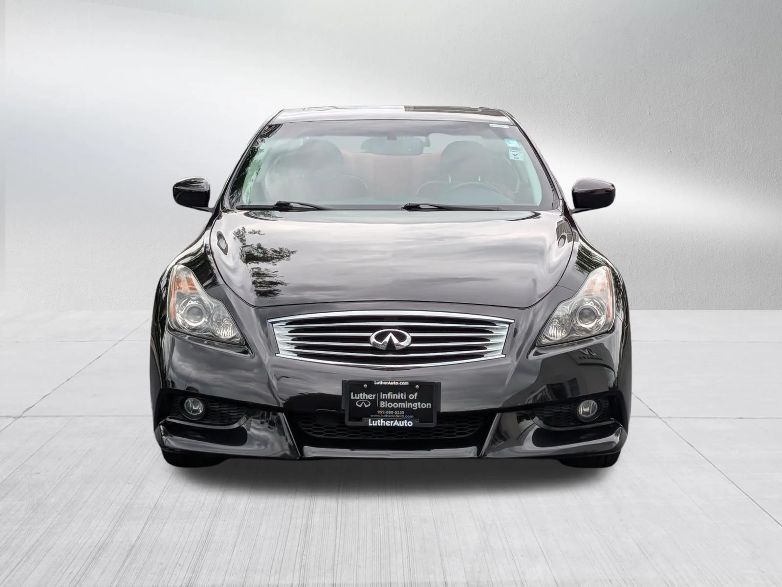 Used 2011 Malbec Black INFINITI IPL image 2