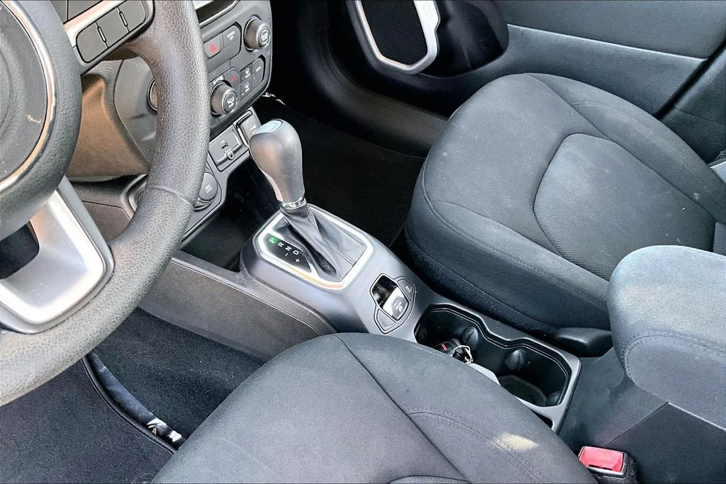 Used 2018 Gray Jeep Sport image 14