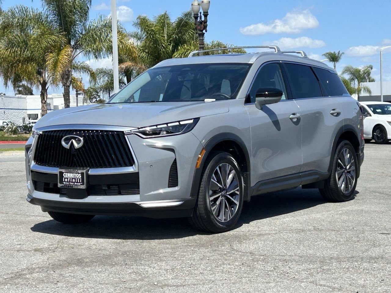 2027 INFINITI QX60's photo