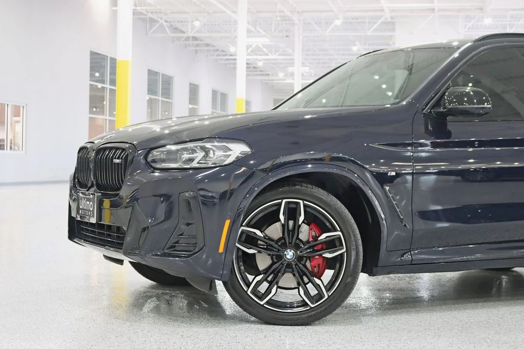 Used 2023 Black BMW M40i image 2