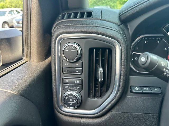 Used 2021 WHITE FROST TRICOAT GMC Denali image 16