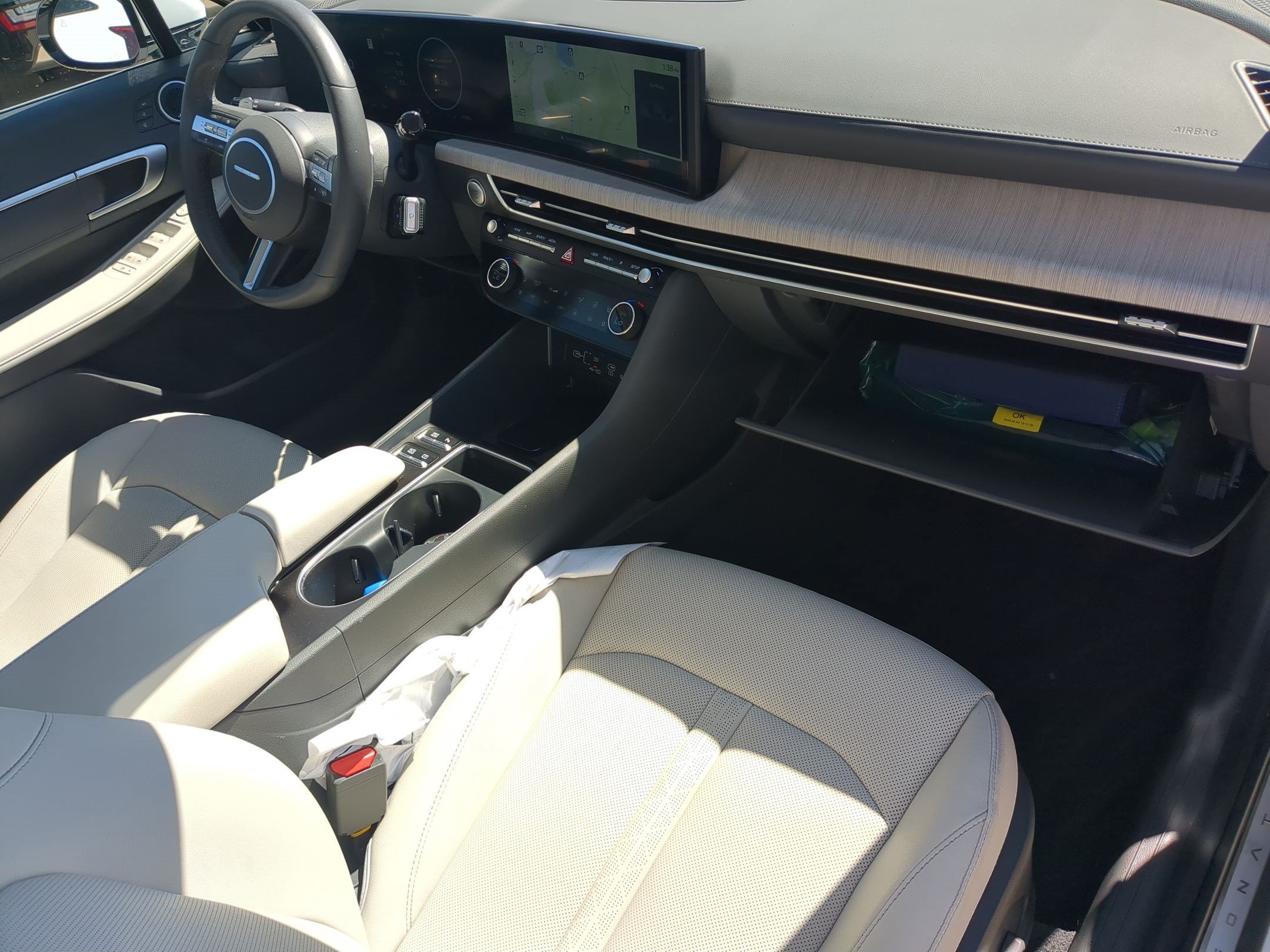 Certified Used 2025 Serenity White Hyundai Limited image 31
