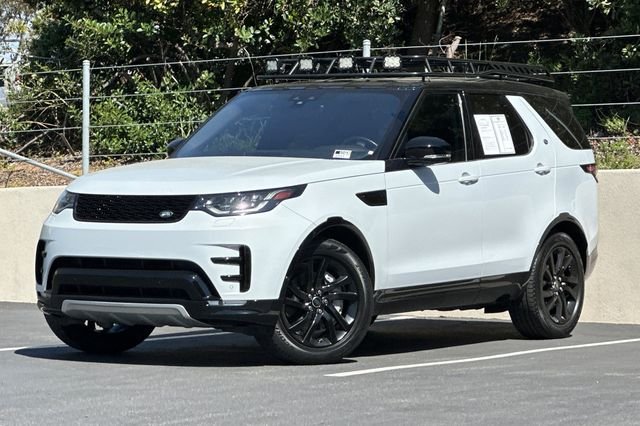 2020 Land Rover Discovery Landmark Edition
