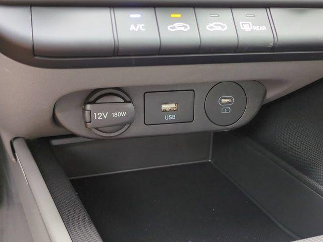 New 2026 White Hyundai SE image 19