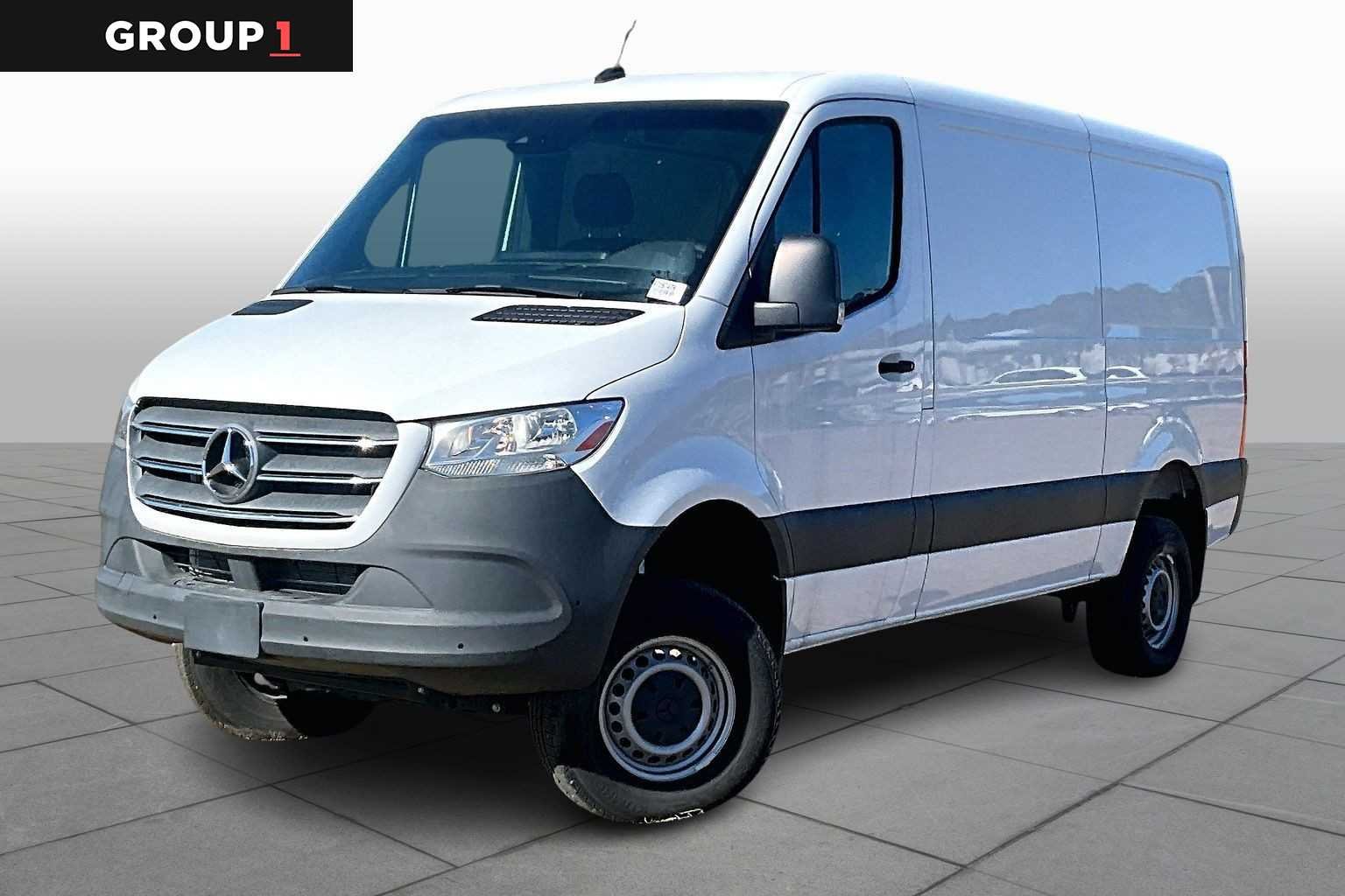 2024 Mercedes-Benz Sprinter 2500 144 WB 4x4's photo