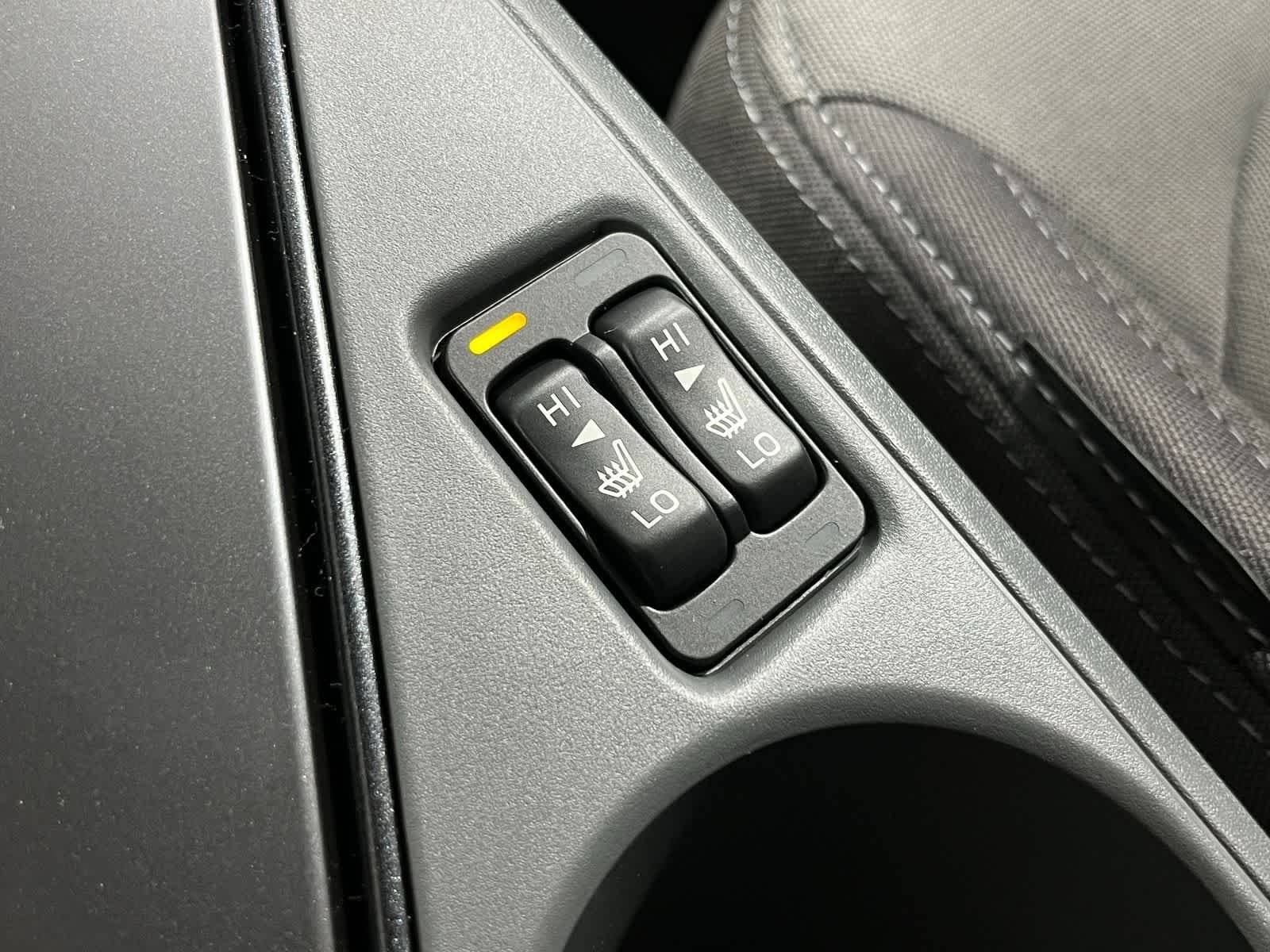 Used 2026 Crystal White Pearl Subaru Premium image 18