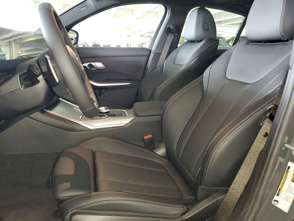 New 2026 Dravit Grey Metallic BMW M340i image 16