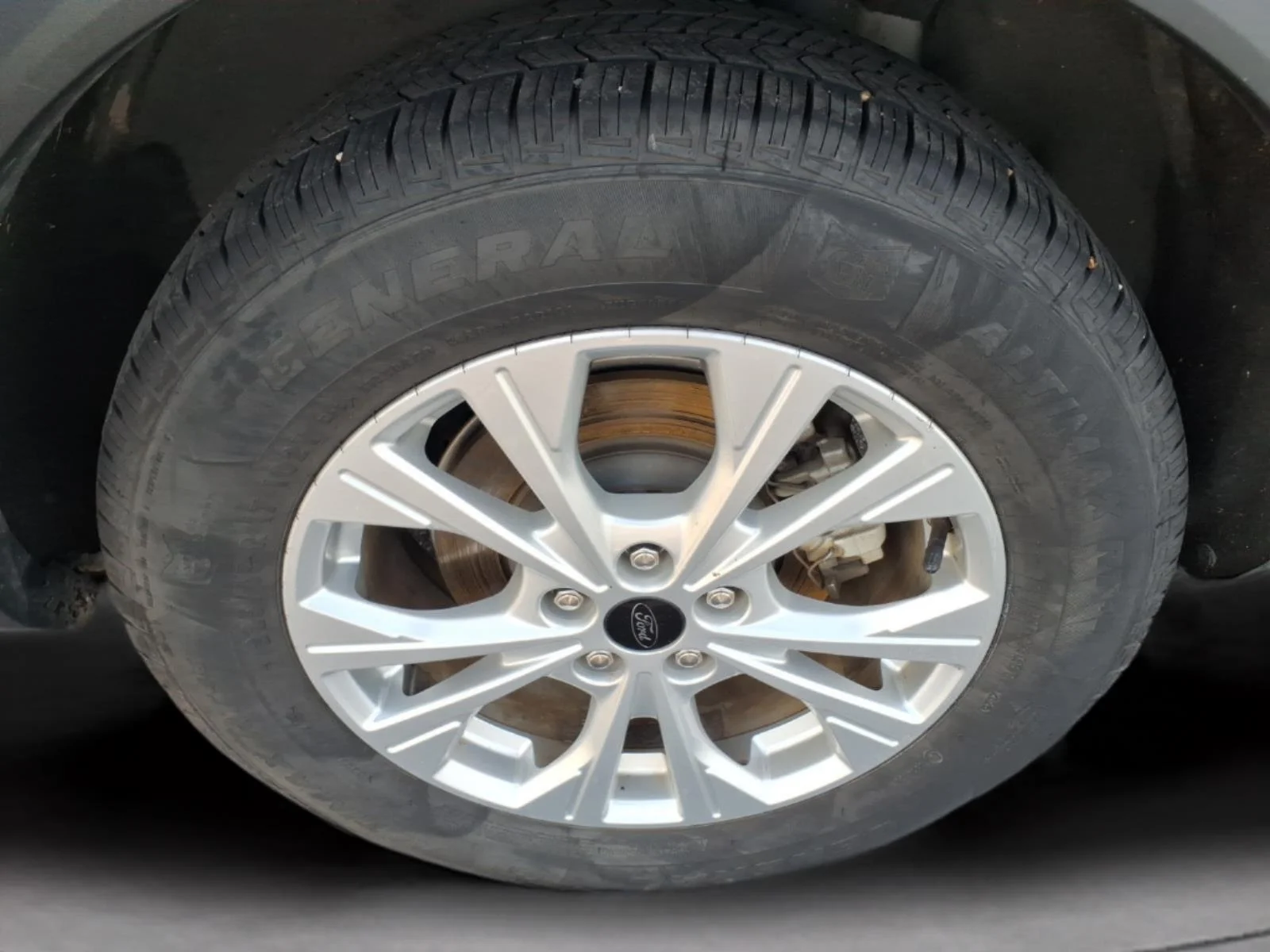 Used 2023 Oxford White Ford Active image 30
