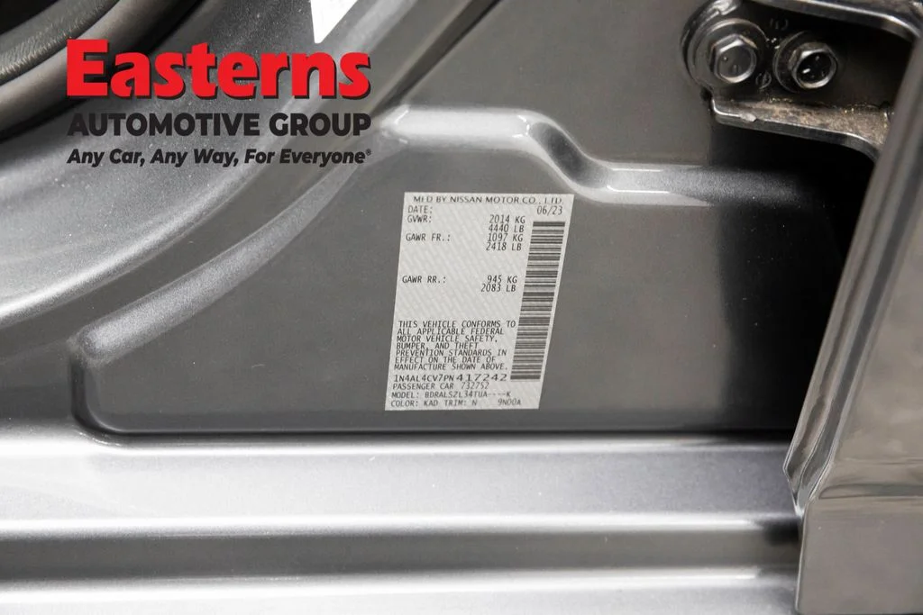 Used 2023 Gray Nissan 2.0 SR image 34