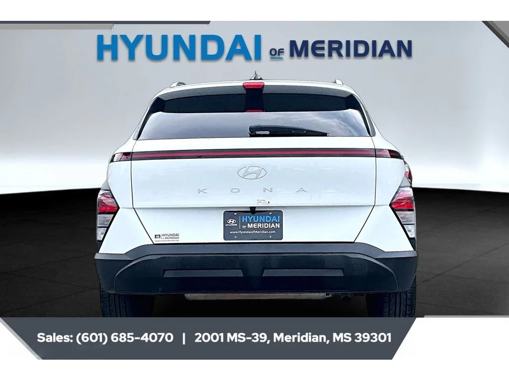 Used 2024 ATLAS WHITE Hyundai SEL image 4