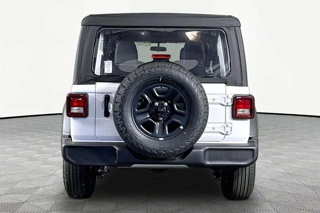 New 2026 White Jeep Sport image 4