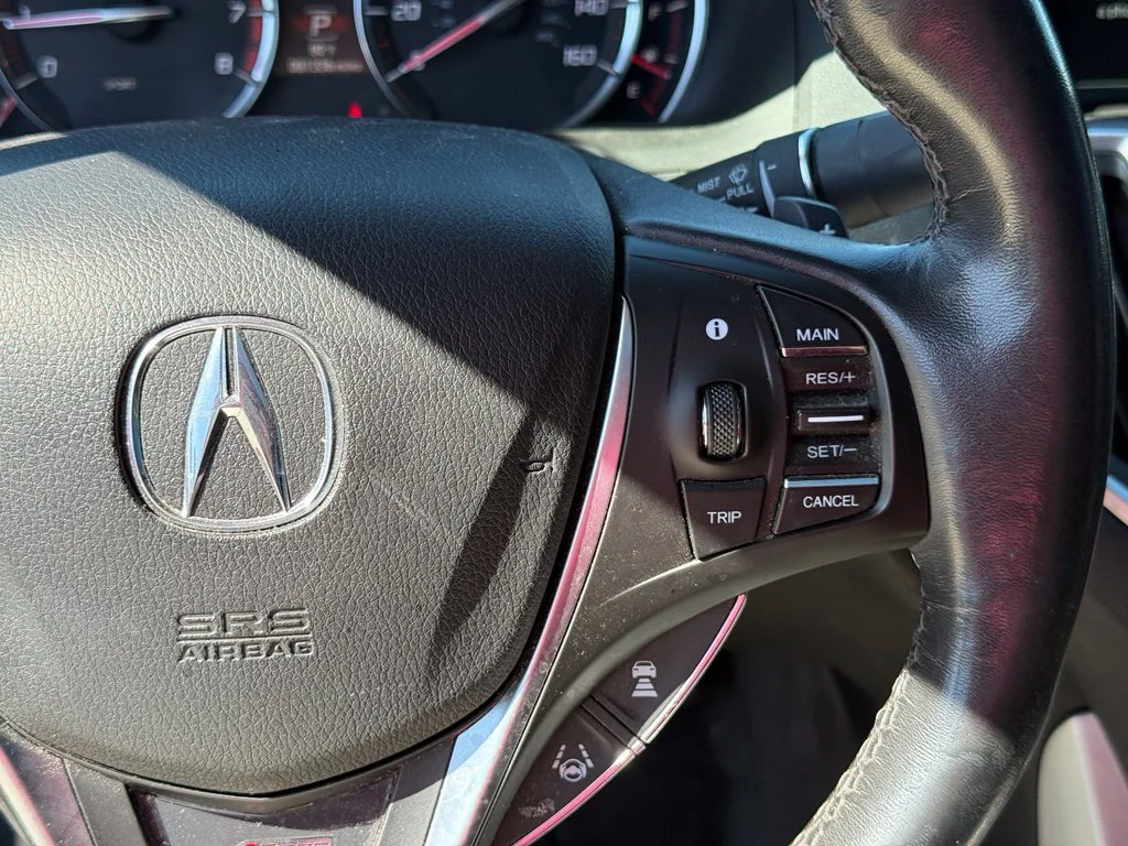 Used 2018 Black Acura 3.5L V6 image 16