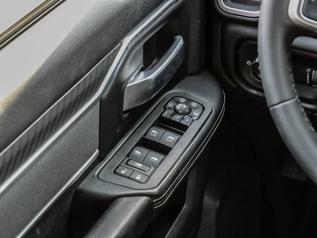 2025 RAM Ram 2500 Pickup Big Horn - Photo 30