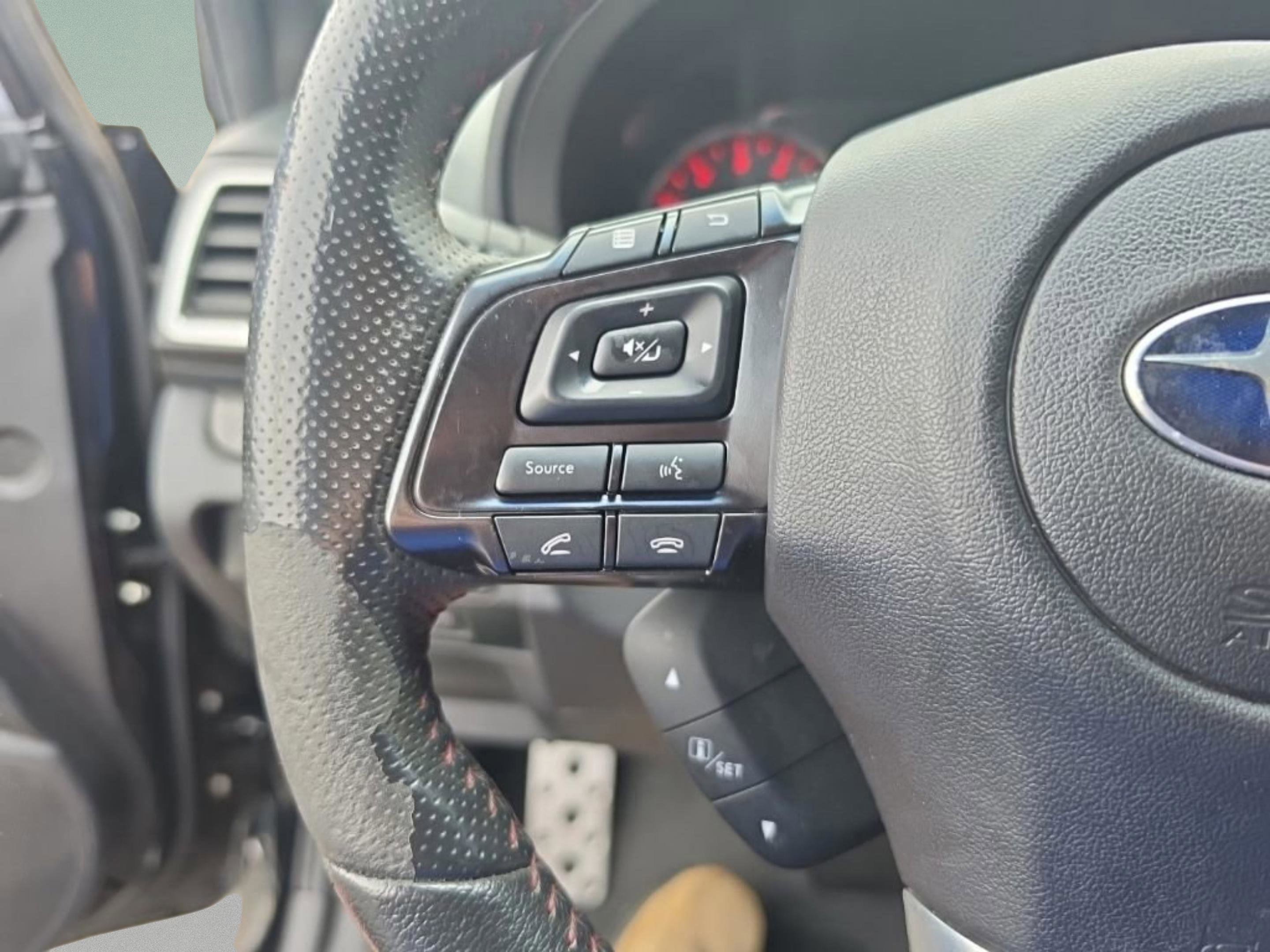 Used 2016 Black Subaru 4dr Sdn image 13