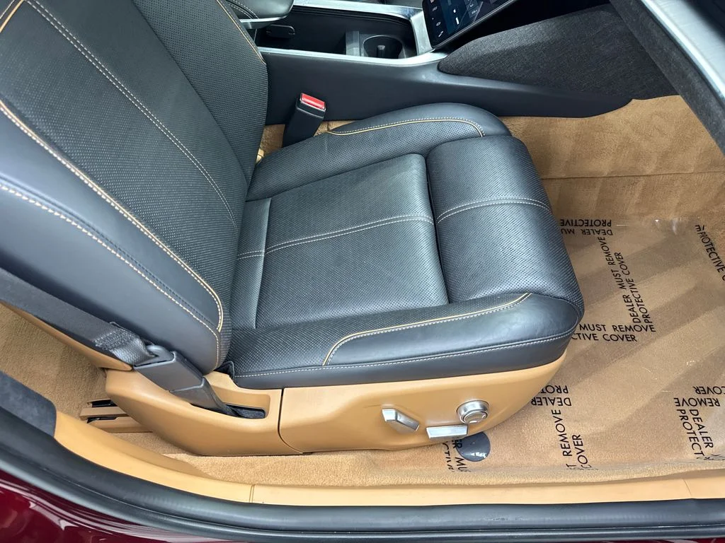 Used 2022 Red Lucid Grand Touring image 45