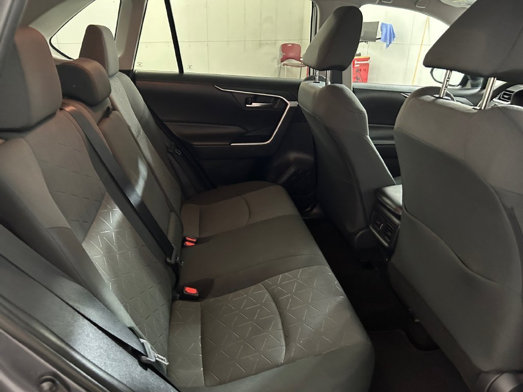 Used 2020 Gray Toyota XLE image 17