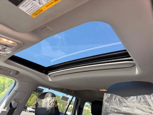Used 2023 Moon Dust Toyota XLE image 13