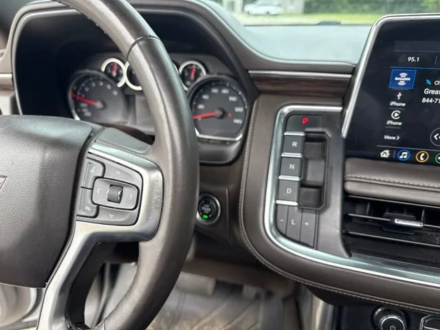 Used 2021 SUMMIT WHITE Chevrolet Z71 image 9