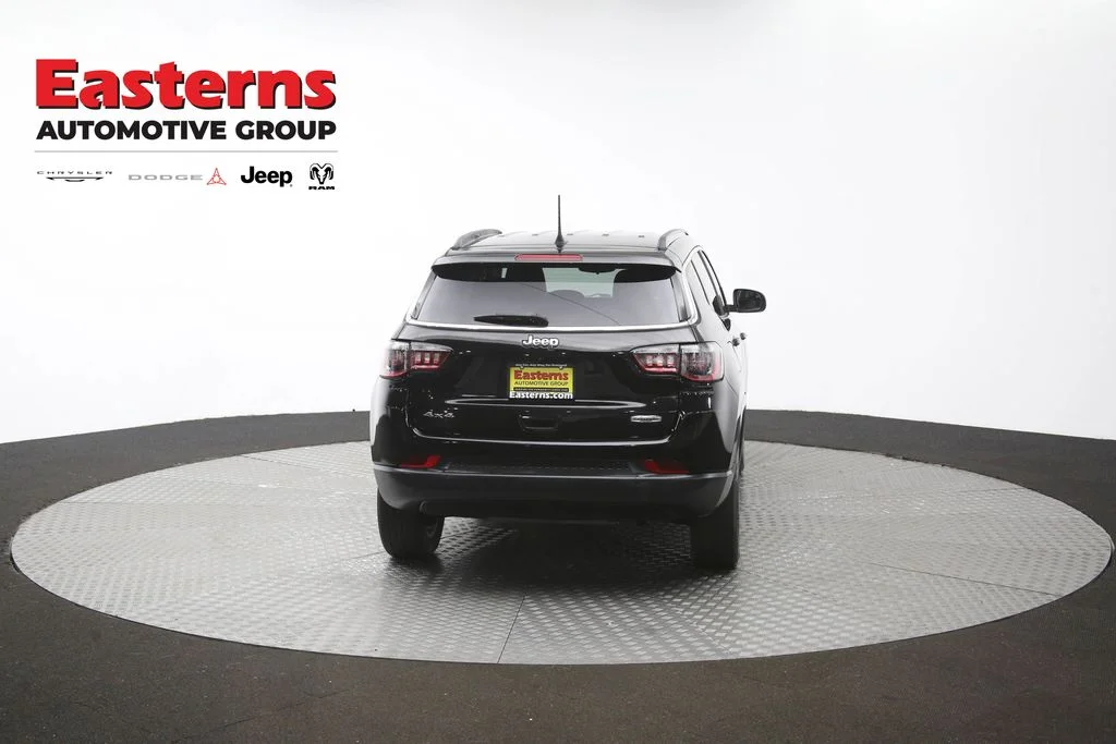 Certified Used 2022 Black Jeep Latitude image 36