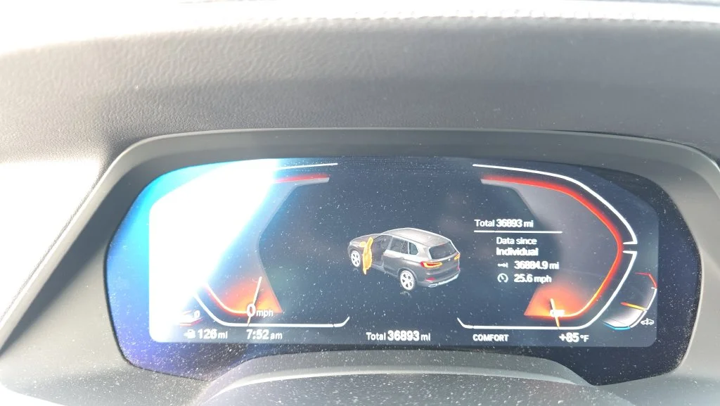 Used 2022 Gray BMW sDrive40i image 17