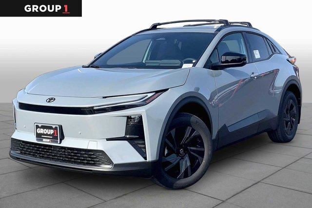 New 2026 Toyota C-HR SE AWD AWD