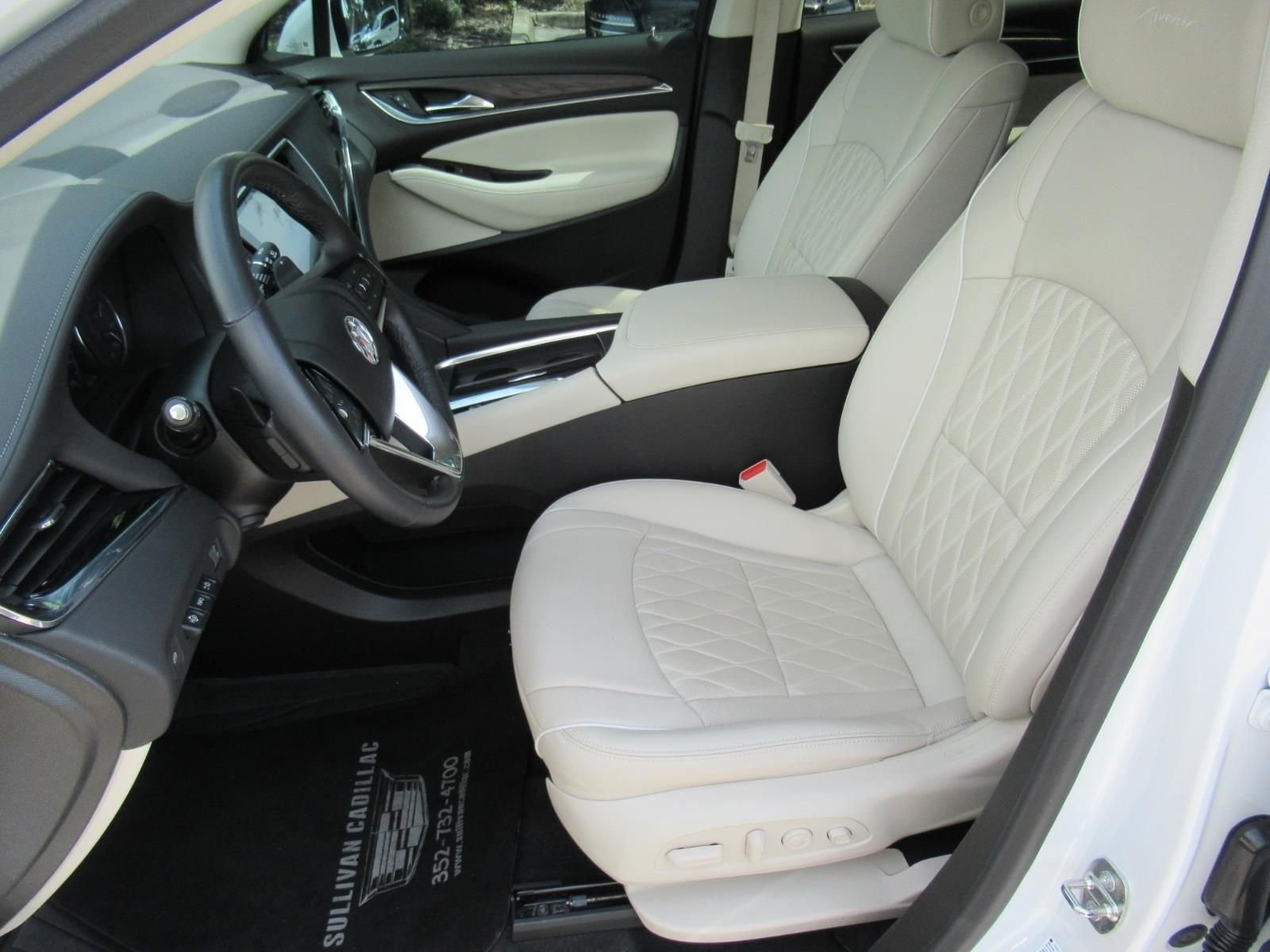 Used 2024 White Buick Avenir image 17