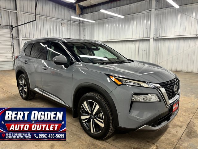 2022 Nissan Rogue SL