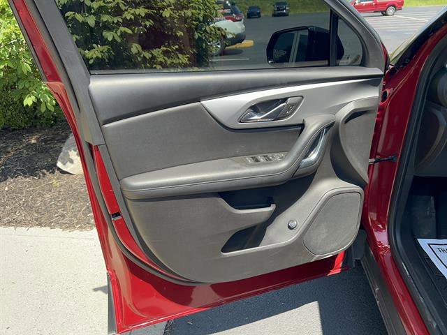 Used 2021 CHERRY RED TINTCOAT Chevrolet LT image 9