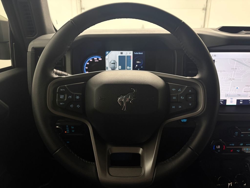 Used 2024 Green Metallic Ford Everglades image 23