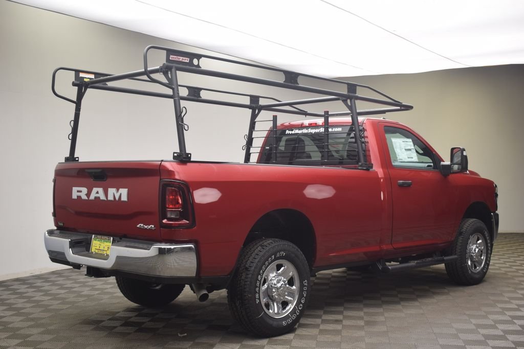 New 2026 Molten Red Pearl-Coat Exterior Paint RAM Tradesman image 7