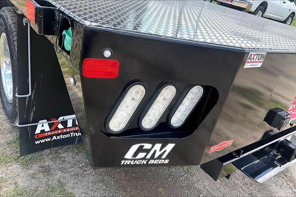 New 2024 Ram 3500 Tradesman 4D Crew Cab