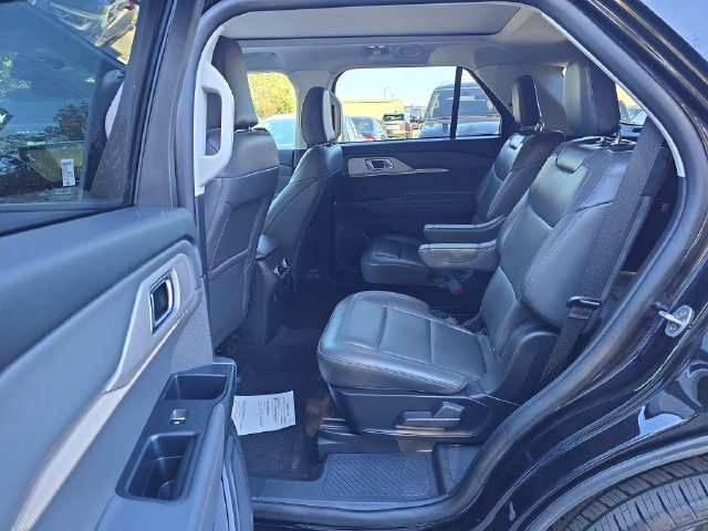 Used 2025 Black Ford Active image 14