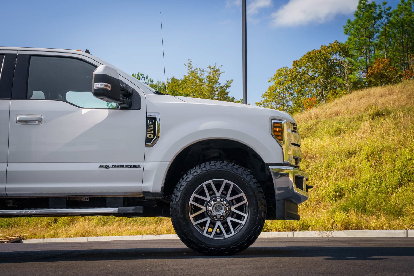 Certified Used 2019 White Ford Lariat image 11
