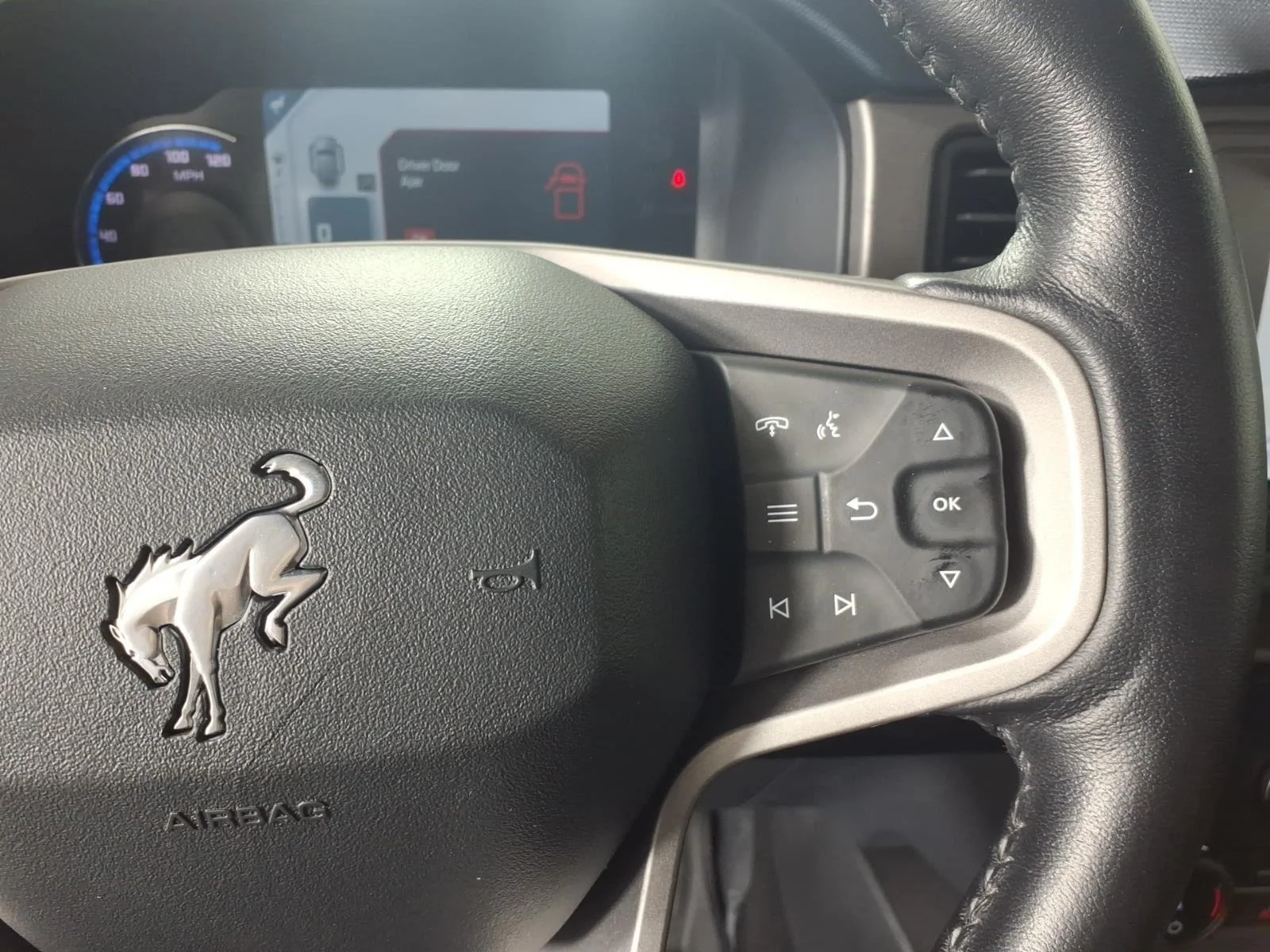 Used 2022 Oxford White Ford Outer Banks Advanced image 26