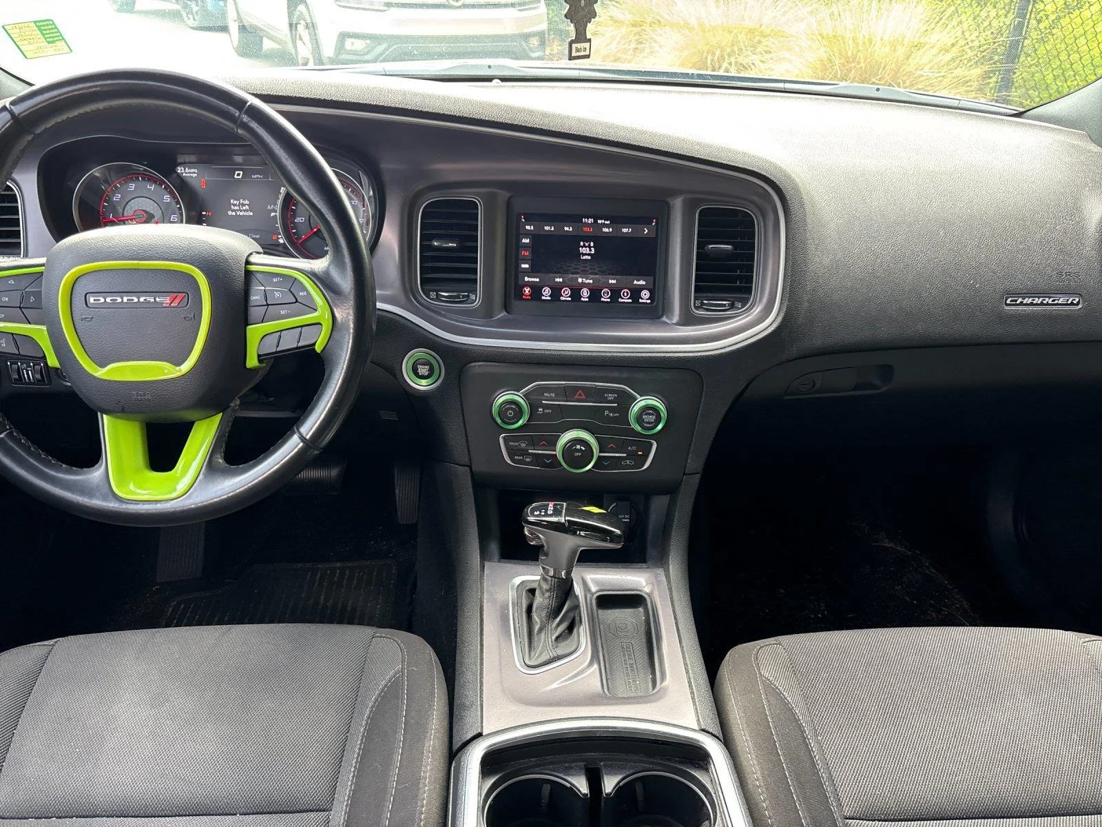 Used 2019 Granite Pearlcoat Dodge SXT image 32