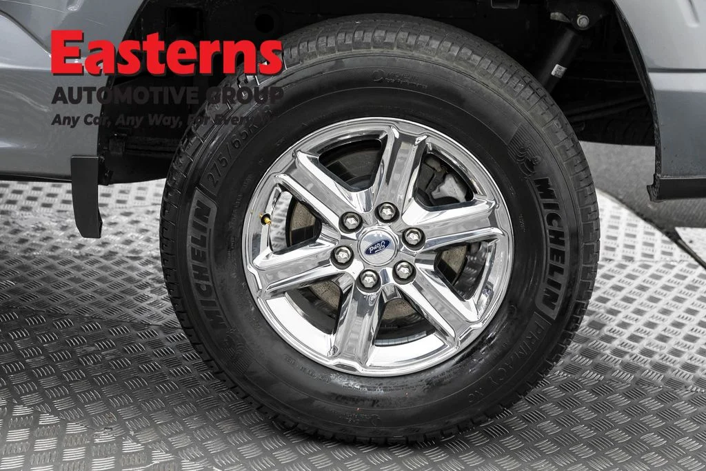 Used 2024 Gray Ford XLT image 33