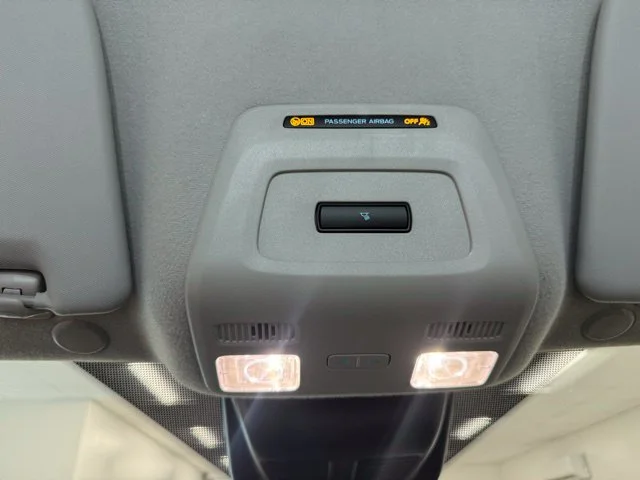 New 2026 Oxford White Ford Cargo Van image 31
