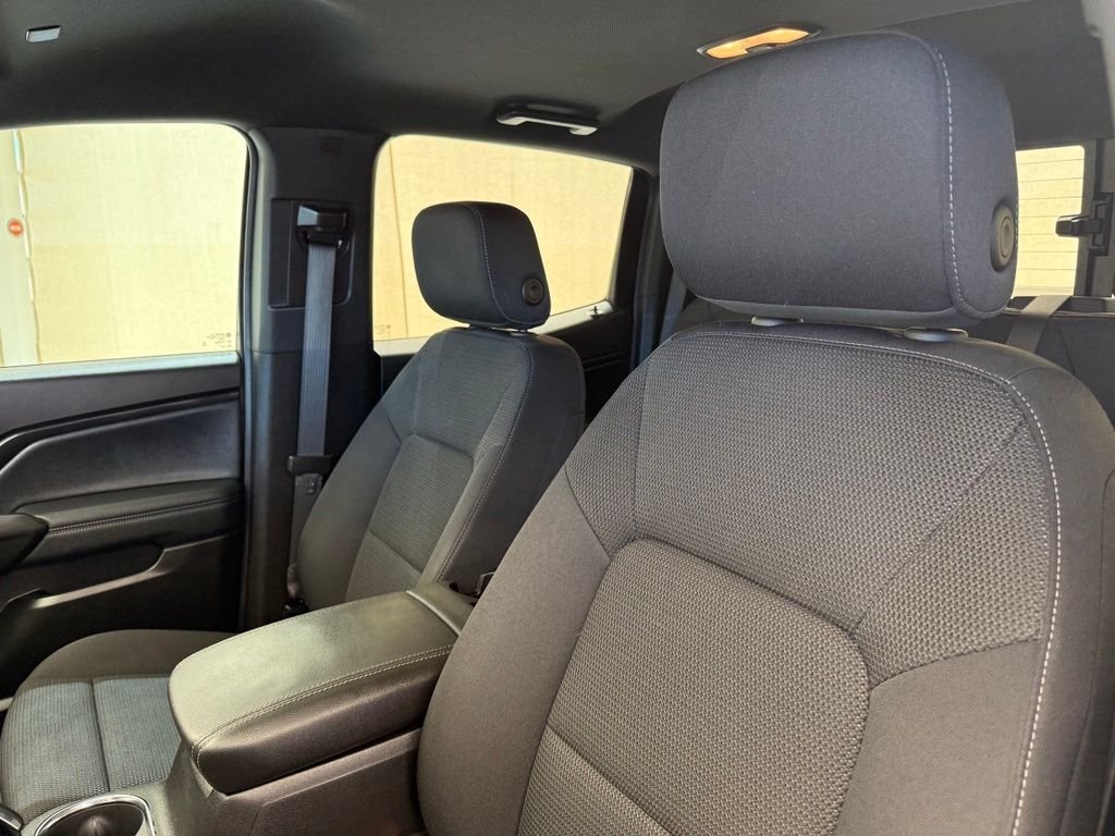 Used 2024 Sterling Metallic GMC Elevation image 32