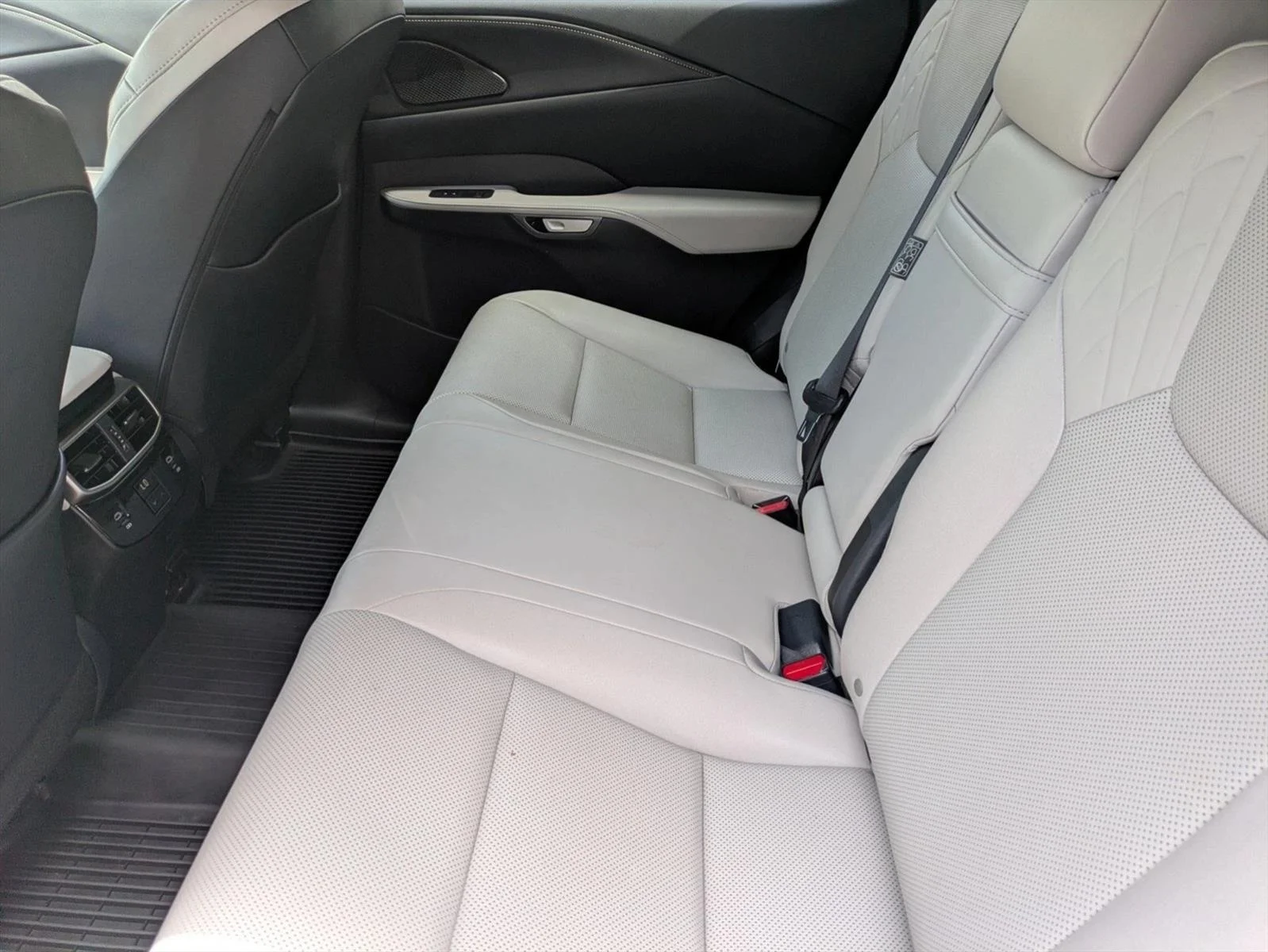Certified Used 2025 Iridium Lexus RX 350 Premium image 18