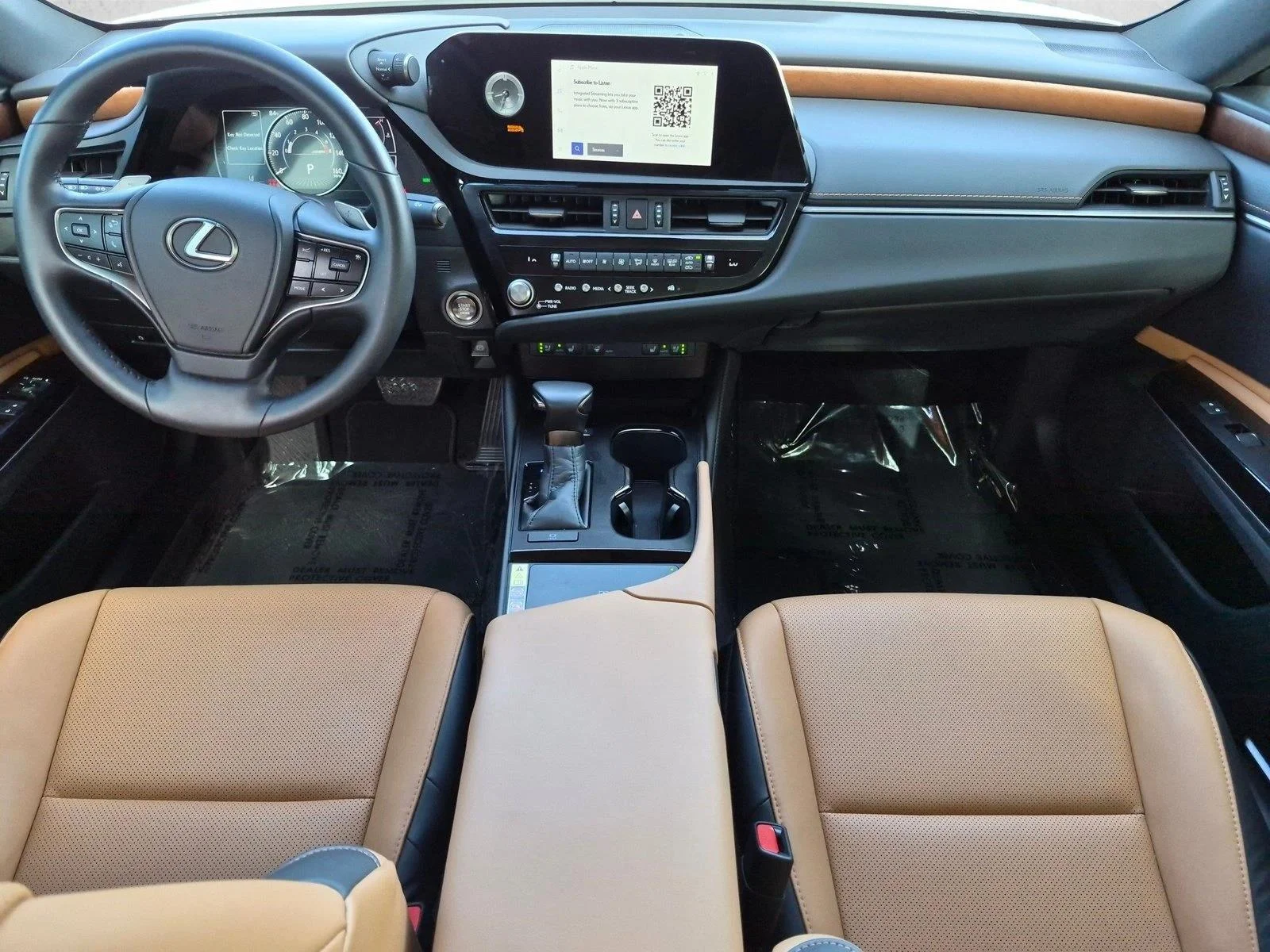Certified Used 2025 Eminent White Pearl Lexus ES 350 image 17