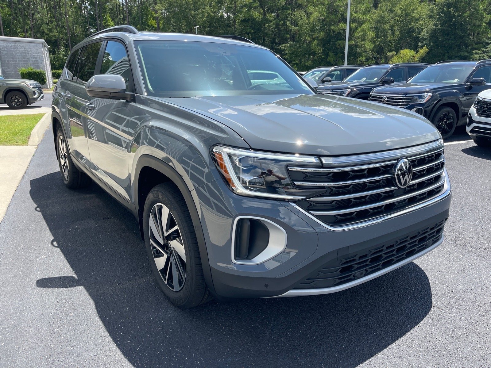 New 2026 Pure Gray Volkswagen SE image 3