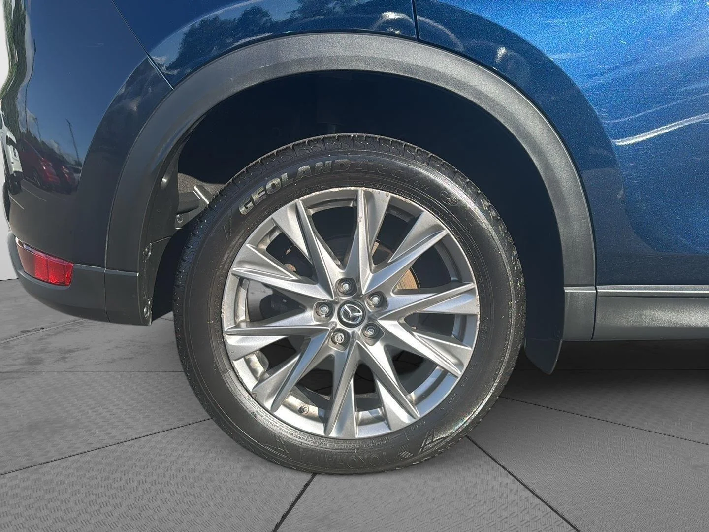 Used 2020 Deep Crystal Blue Mica Mazda Grand Touring image 11