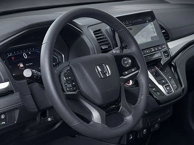 2026 Honda Odyssey Touring - Photo 25
