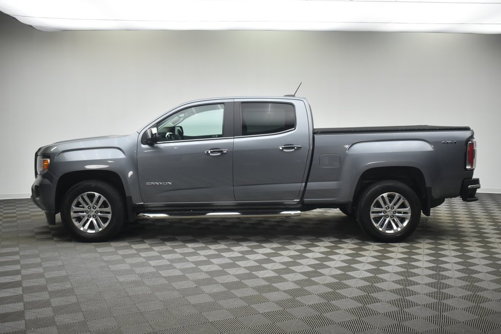 Used 2018 Gray GMC SLT image 7