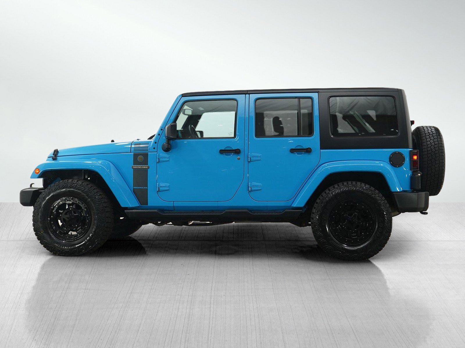 Used 2017 Jeep Wrangler Unlimited Freedom Edition with VIN 1C4BJWDG8HL599398 for sale in Burnsville, Minnesota